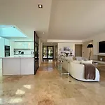Queen Of South Villa Sainte-Maxime