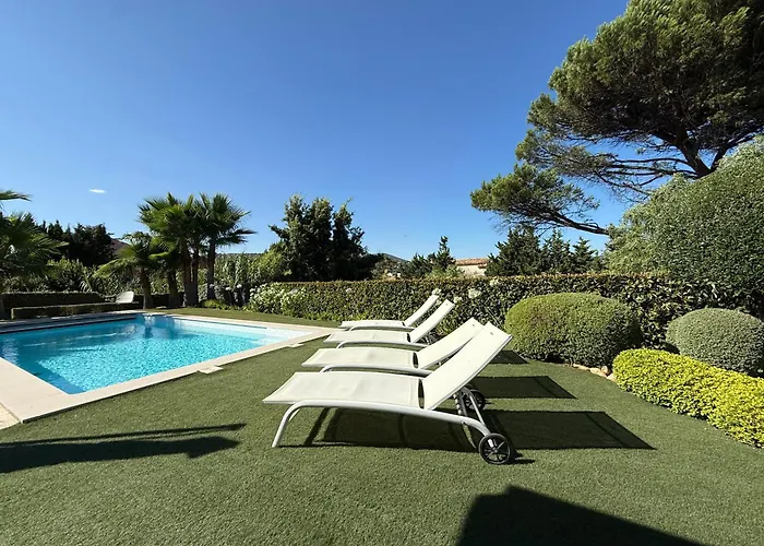 Queen Of South * Sainte-Maxime