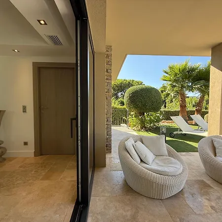 Villa Queen Of South *