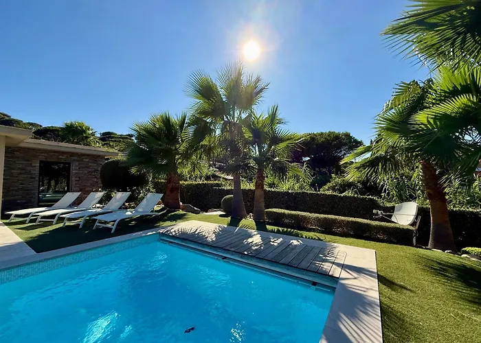 Villa Queen Of South