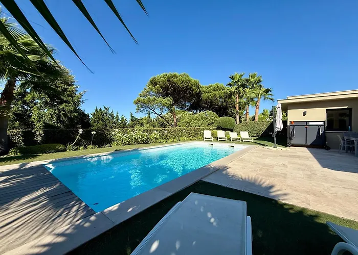 Queen Of South Vila Sainte-Maxime